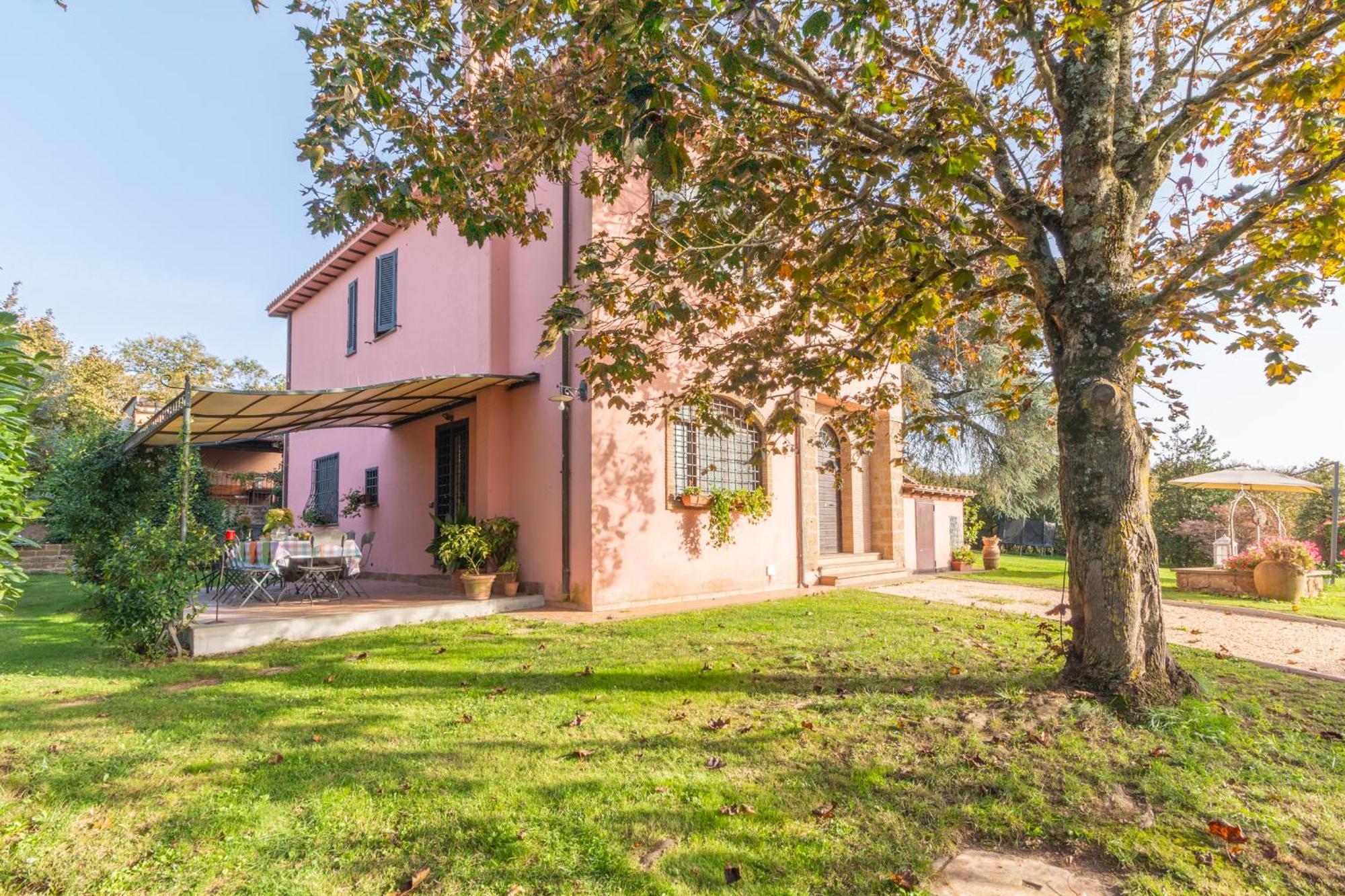Ai Due Cedri Guest House Capranica Bagian luar foto