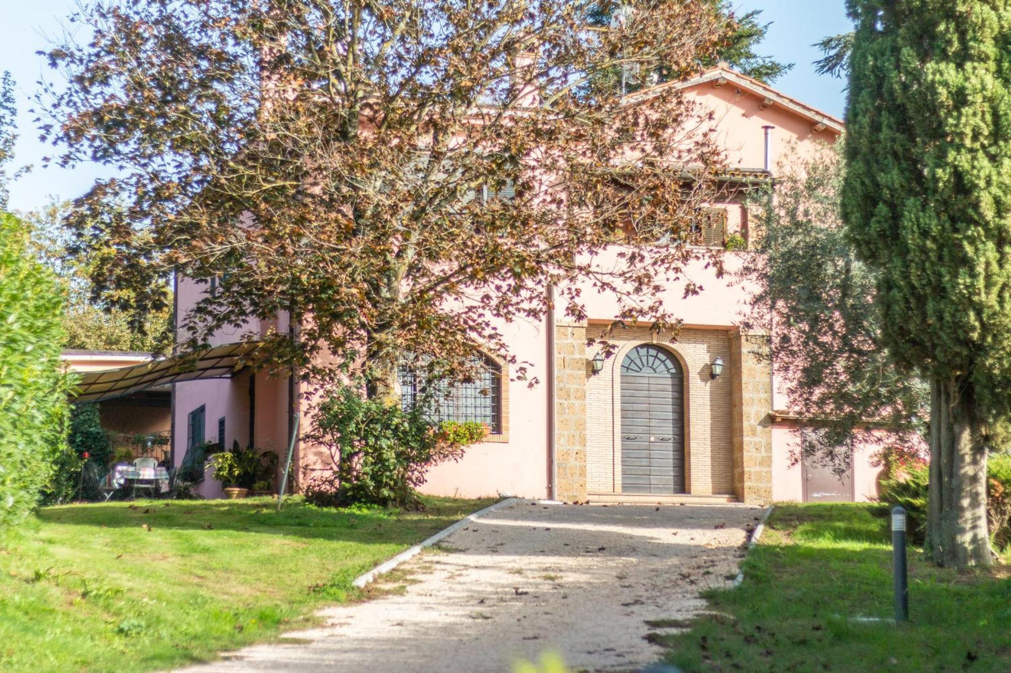 Ai Due Cedri Guest House Capranica Bagian luar foto