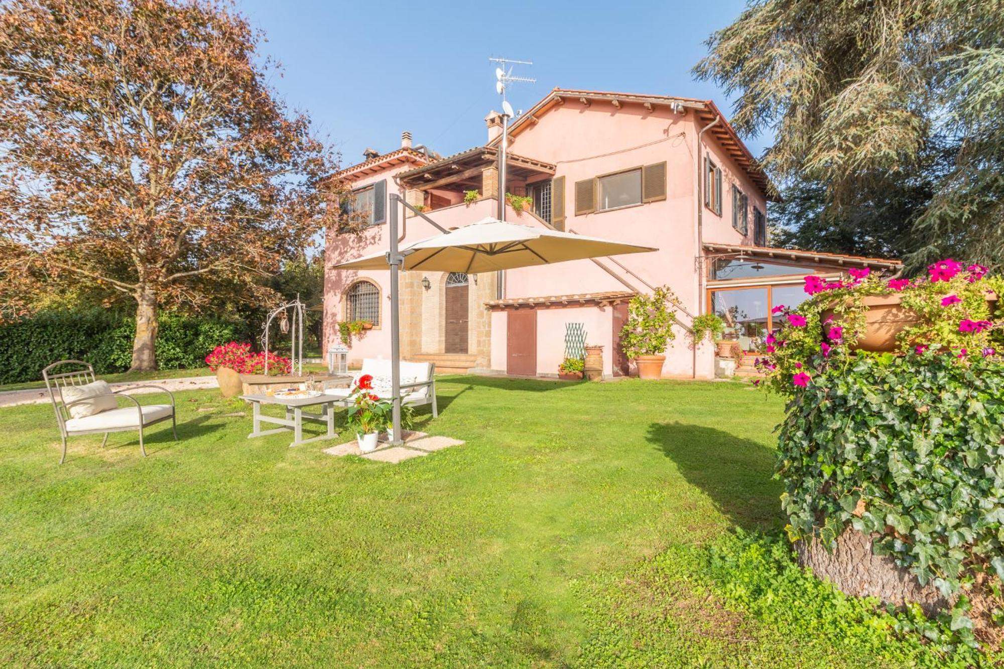 Ai Due Cedri Guest House Capranica Bagian luar foto